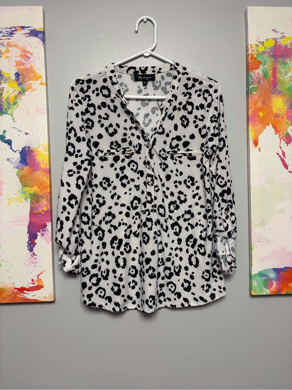Black and White Rolled Sleeve Blouse with Notched Collar